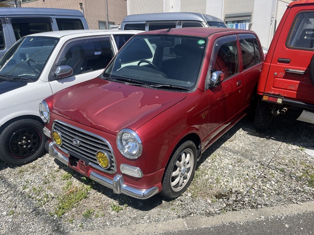 ベースカー入庫しました